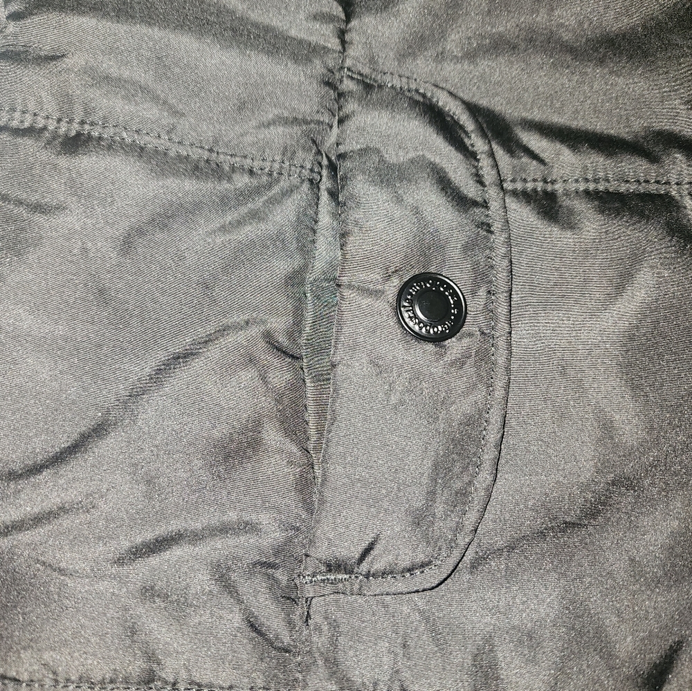 Puffer Vest - Picture 6 of 13